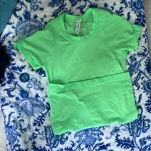 Lululemon swiftly tech shirt